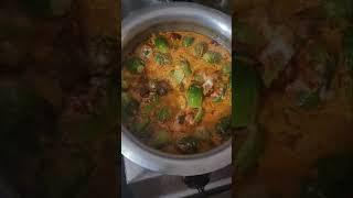 Guttu dondakai pulusu || గుత్తి దొండకాయ పులుసు || vadapalliskitchen