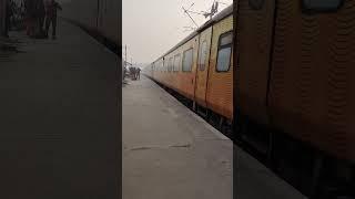 Tejas superfast Kanpur Central to New Delhi.