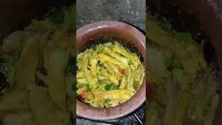 ఈరోజు స్పెషల్ కుండలో కోడి కాళ్ళ షేర్వా#food #cookingathome #homemade #viralvideo 😋😋🙏