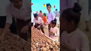 RSS शेरघाटी में छठ पर्व में सेवादान करते स्वयंसेवक बंध...