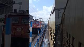 Hazrat Nizamuddin to Tirupati Andhra Pradesh Sampark Kranti Express arriving Kurnool