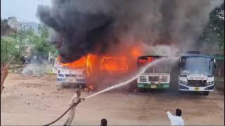 ରାୟଗଡା ଜିଲ୍ଲା ବିଷମକଟକ ବସଷ୍ଟାଣ୍ଡରେ ଜଳିଗଲା ୪ଟି ବସ୍ I 4 buses catches fire in Bisamakatak of Raygada