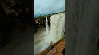 chachai waterfall rewa mp |