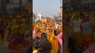 ￼सिकंदराबाद में कलश यात्रा में बहुत भीड़ विशिष्ट प्रकार झाँकी