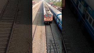 🤯🚊khusrupur video #train shorts #viral shorts #trending song #trending video!!