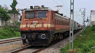 AJJ WAP4 Honking 12708 Andhra Pradesh Sampark Kranti Express.