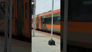 20707 / SC - VSKP (సికింద్రాబాద్ - విశాఖపట్నం) *వందే భారత్ / Vande Bharat* AC SF Express...n