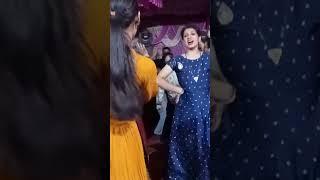 जिला सिरमौर में ,पहाड़ी नाटी पर डांस || #youtubeshorts #pahadisong 💃🕺💃🕺