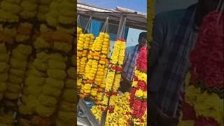 కోనసీమ పూల దండలుKonaseema flower garlands|Fresh flower garlands #shorts# Ytshorts తాజాపూదండలు