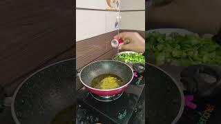 चटपटी आलू शिमला मिर्च की सूखी सब्जी।Shimla Mirch aur Aloo Recipe ।