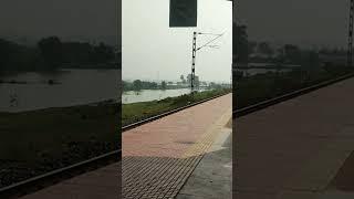 উত্তর 24 পরগনা বেলেঘাটা স্টেশন..North 24 pgs Beleghata station.. #song #hindisong #beautiful ....