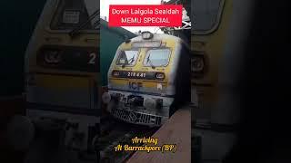 03196 Down Lalgola Sealdah MEMU SPECIAL Arriving at Barrackpore.