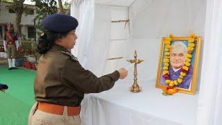 झाँसी - झाँसी में पुलिस विभाग ने मनायीं अटल बिहारी वाजपेयी की जयंती