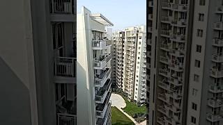 Gurgaon view मेहनत कर पसीना बहा