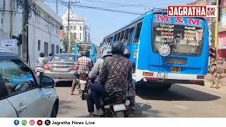 സിഗ്നൽ വീണിട്ടും അനങ്ങാൻ ആവാതെ വാഹനങ്ങൾ ; കോട്ടയം മനോരമ ജംഗ്ഷനിലെ ഇന്നത്തെ ശക്തമായ ഗതാഗതക്കുരുക്ക്