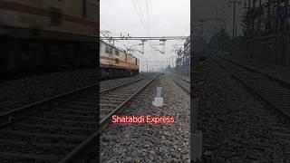 Howrah - Ranchi Shatabdi Express Passing