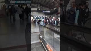 Kashmir gate newdelhi metro