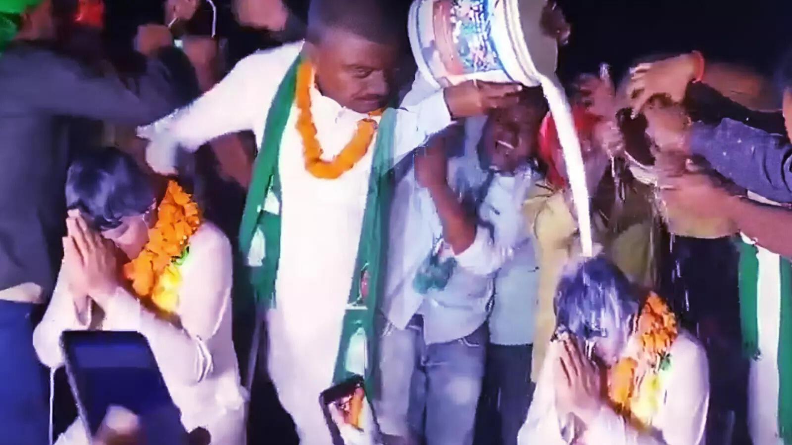 e5fa7012-4509-4762-ac89-d73e25465617