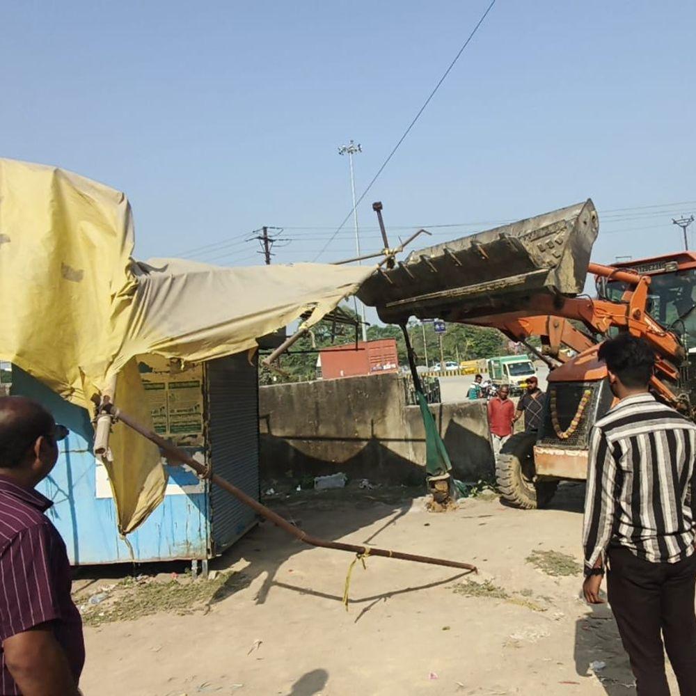 4d41b0c1-8ab8-4e5f-9e2d-a0be6993d4b9