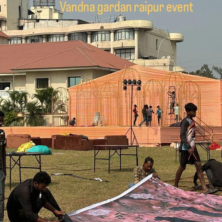 #trending #raipur #event #branding #counterstrike #stage #flowerdecor 
#niwari #jhansi #tikamghar #barusagar #prithvipur 
user_prince_2.o blacksmith__7027