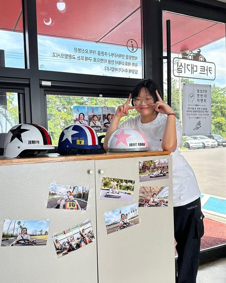 < 이게 맞아?! > 🐥🐻🐰 jeju active park photo dump 

Girl(z) with fun 🏎️💨🔥+ 🧗🏻‍♀️

guess my MBTI 😀 HAHAHAHAHAHAH 

Another random post at night! going through gallery and wanted to share ~ we had so much fun that i barely had a picture taken for this spot 🤣🤣 

This was one of the best core memories ive made back 2024 and hope for many more to be accomplished in 2025 as well! Stepped out of my comfort zone a little! Ahhhh experiencing new places with activities like this are always fun! 

🔜👀🙌🏻 Lezzzzz gaurrrr 


2025 ttaata.xo
All Rights Reserved
do not repost / no watermark remove