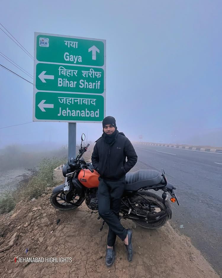 ❄️🧣Some Winters Glimpses : Foggy Day Jehanabad 😶‍🌫️🥰