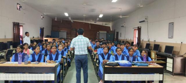 04892e76-b292-4efb-a6b6-c628251394ba