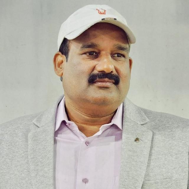 05d8b990-142f-4869-ba40-7517de3f7b70