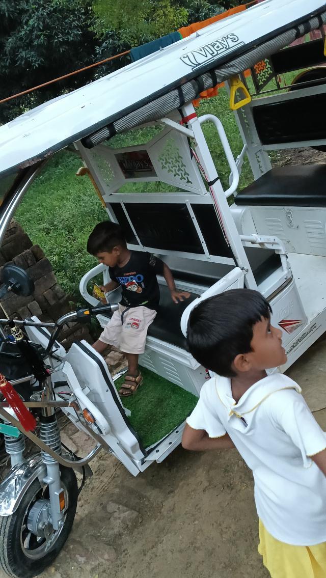 4803f099-e234-45bf-a964-58c78b38aa22