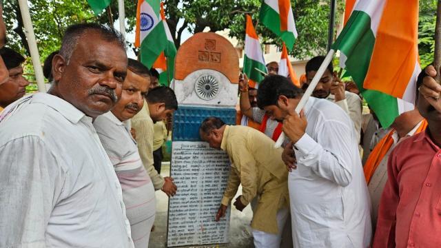 98b40e51-08c3-461d-9cc1-554eec8d0475