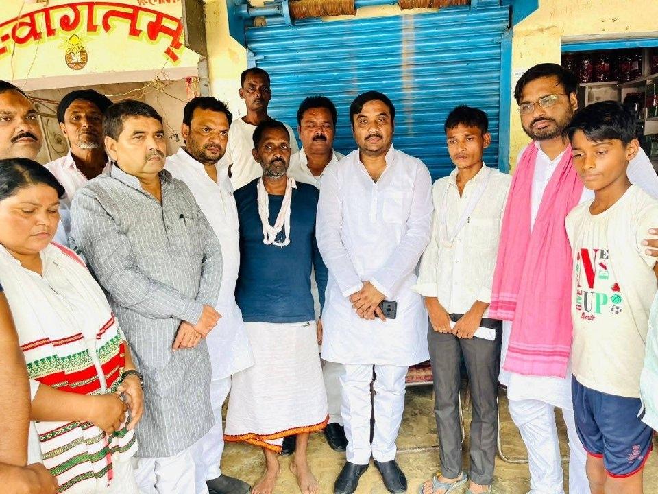 7b98036f-d1eb-4a79-831a-ade6414d2e8d