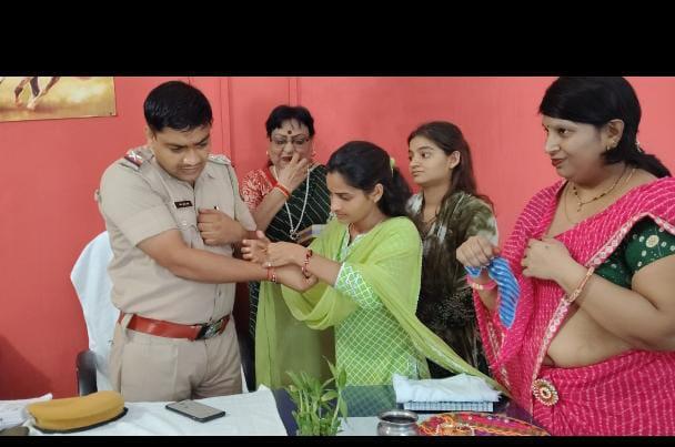 62e1e4ec-c683-4387-be87-37f60c3e50a6