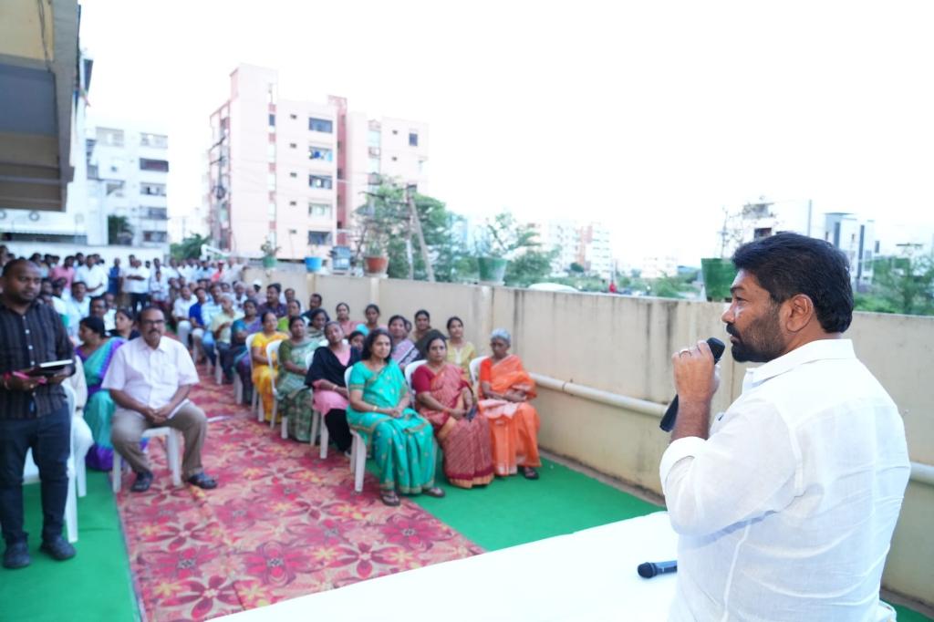 8c26abac-9822-44e3-826a-9672c2847644