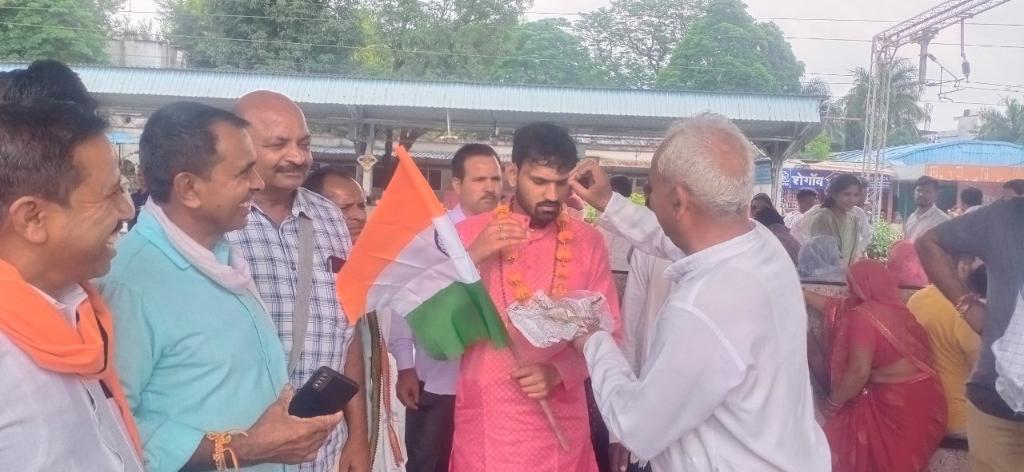 6ff103c3-8921-47ea-89e3-5641db9199fd