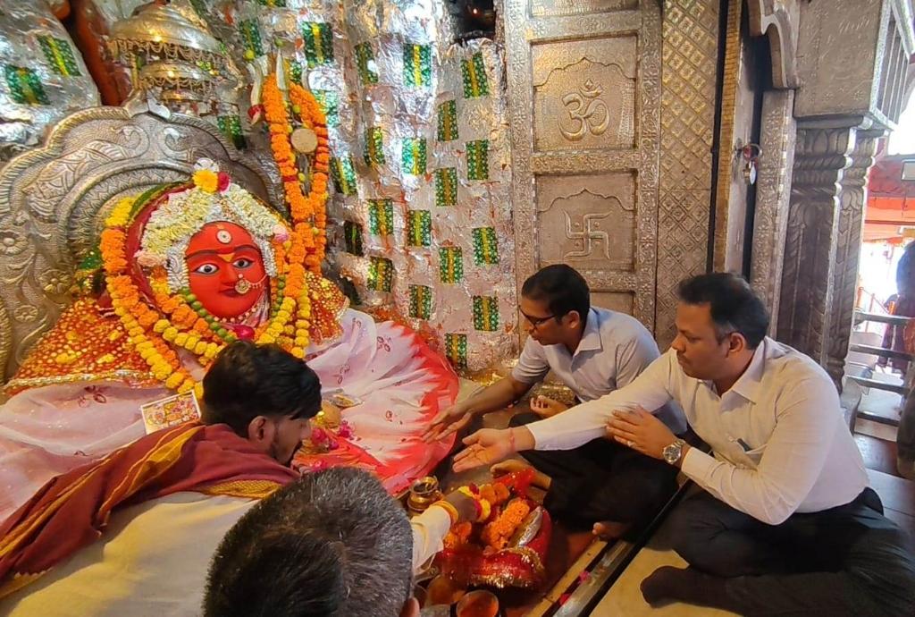 93317000-2b45-448e-ac76-e5f0042f357a