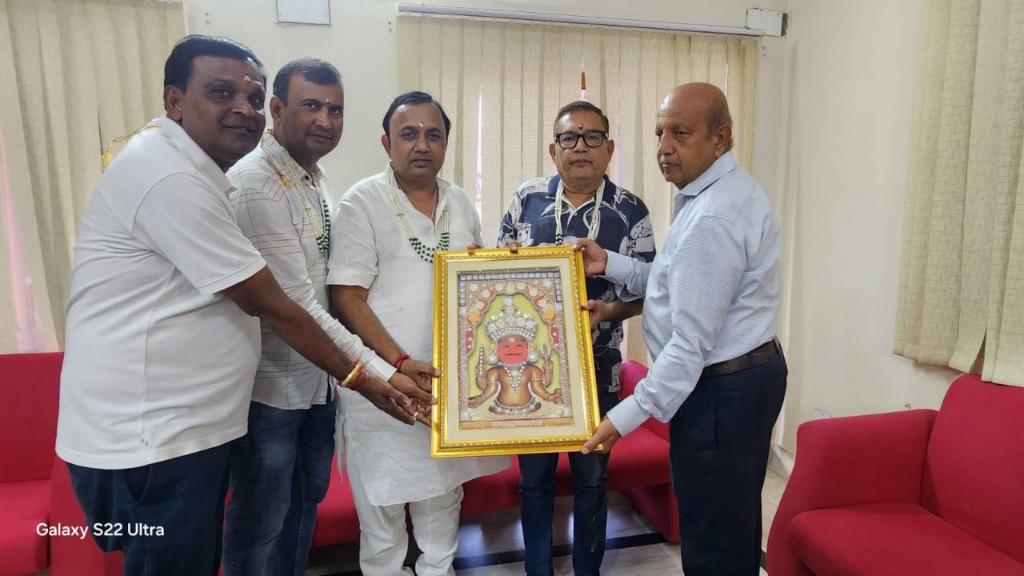 343729c2-9681-4b06-b6f7-16438d0b2c39