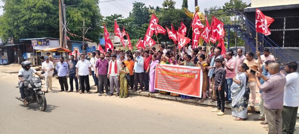 523782c9-8c5e-47a1-bfe1-c895a7686a36