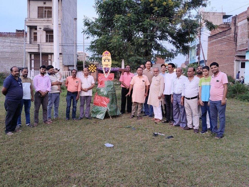 827ab450-9b4d-4279-80f0-0e56b382a9e8