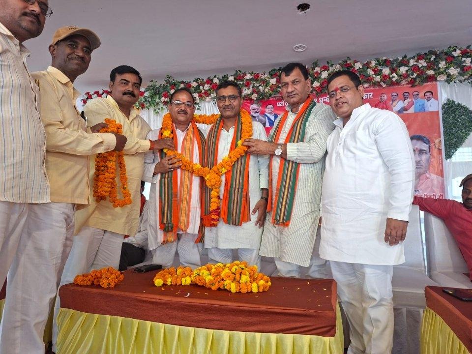 4e053802-d512-4b43-b299-d35fdd677d3a