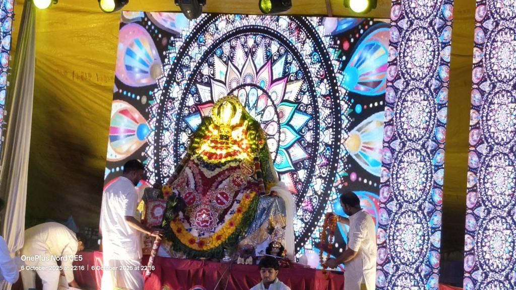 87ce459f-97e0-4021-b26e-f4fb863d04cf