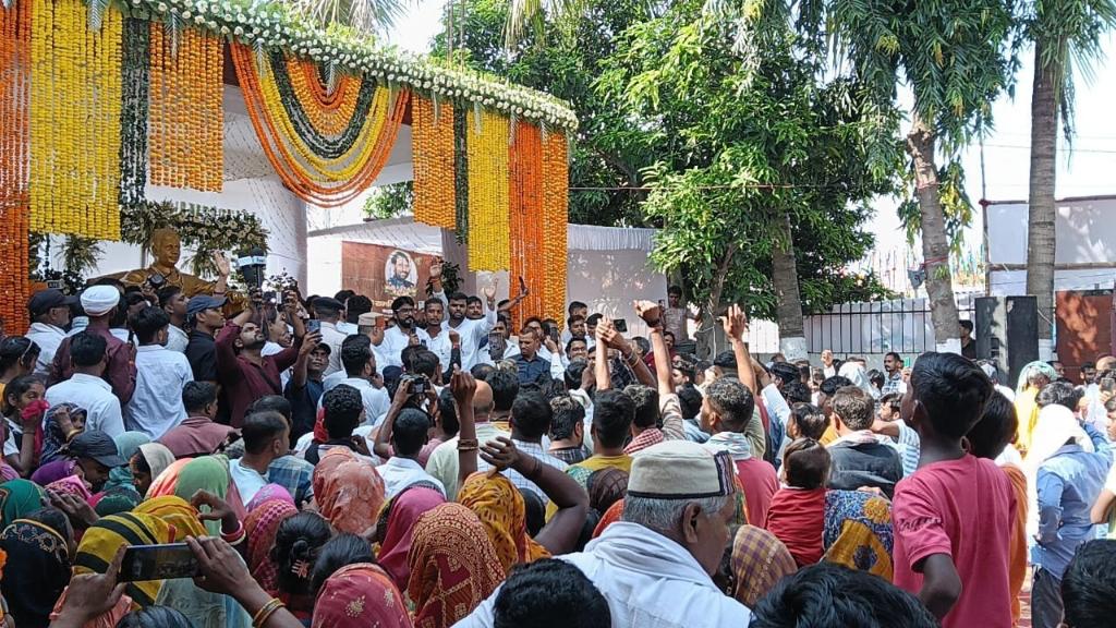 798985a0-9d5b-428d-9b5c-b5c73e085978