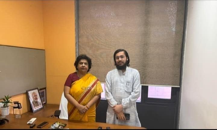 fe4eb900-ffaf-4b17-8157-b5d2b970247e