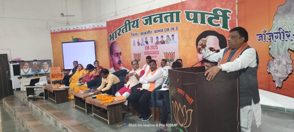 3661109d-13cd-4ced-bf5e-a0165af7754c