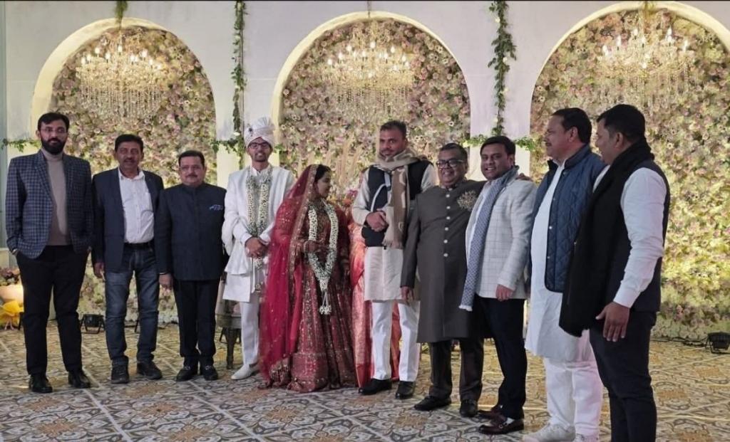 15a6ed93-884a-425d-b204-3b0ef1a722a1