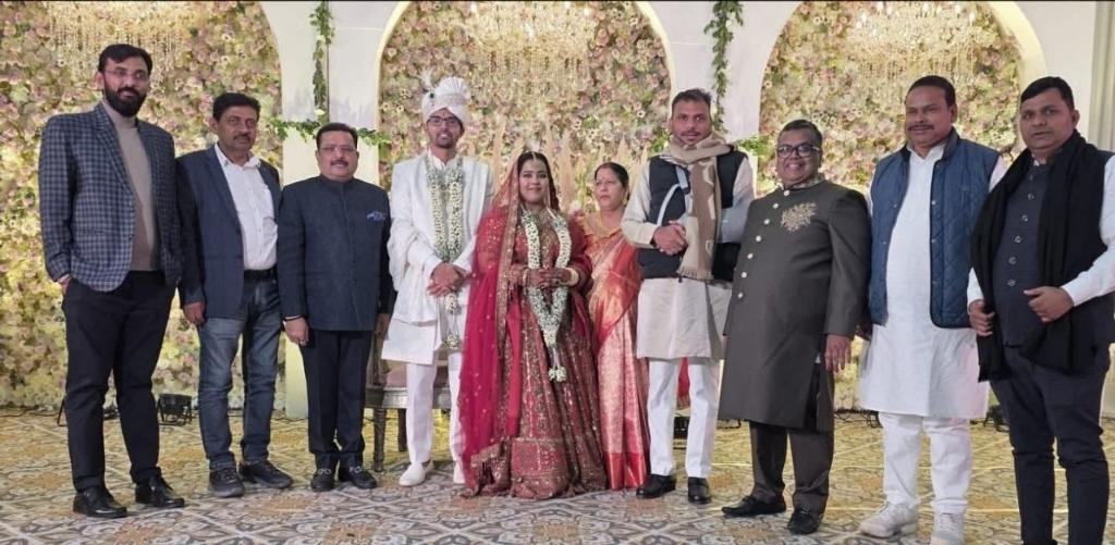 ff049322-23d8-4195-ab56-25125cf2f199