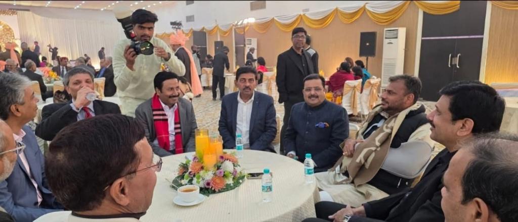 2b7aba65-2403-4185-93a5-643a37e11bd2