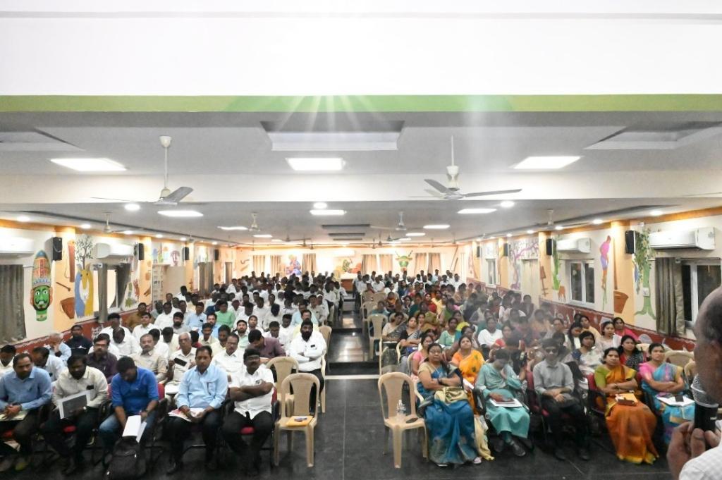 06ac851c-f930-4baf-ad88-64b590d8b122