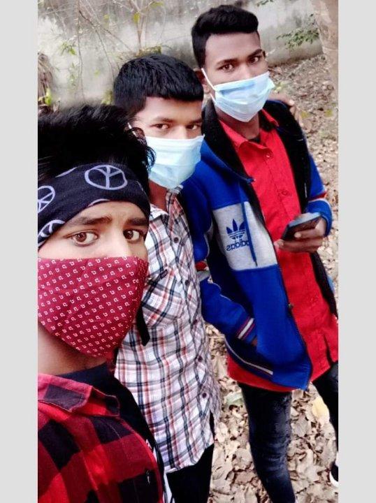 60aa5819-3a0d-4d03-a899-c15098e58b97