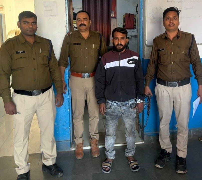 99787972-c27e-4dcd-9ab8-117a35f6b57b