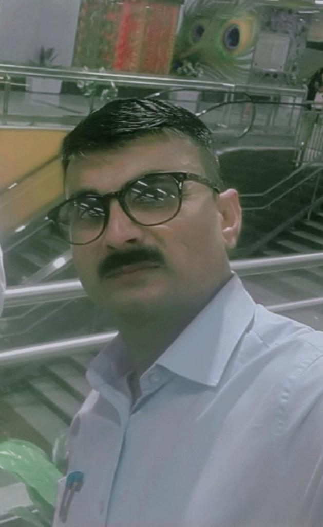 6a235527-543d-404a-9c49-d23b165d07f0